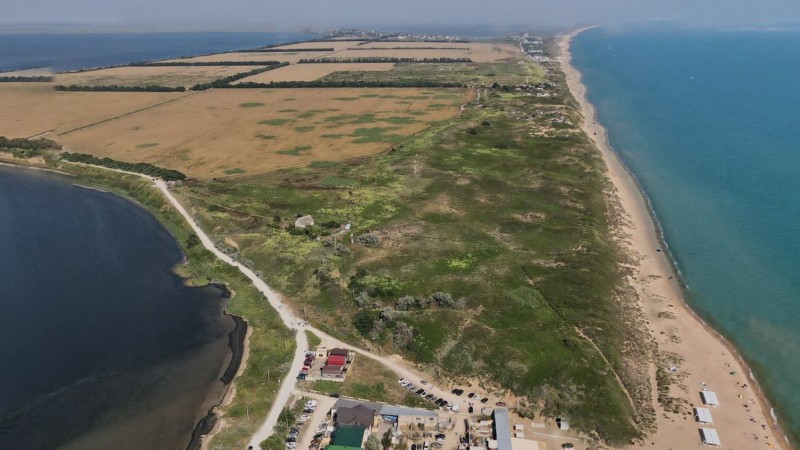 Вид с запада на Благовещенский останец