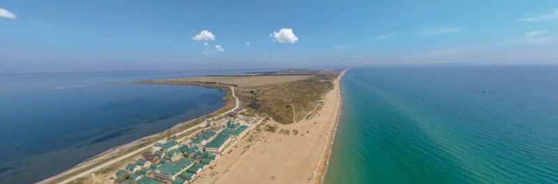 Вид с высоты на Благовещенскую гряду