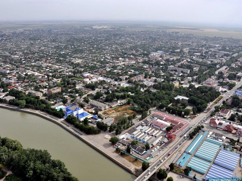 Южная часть города Славянск-на-Кубани с высоты птичьего полёта