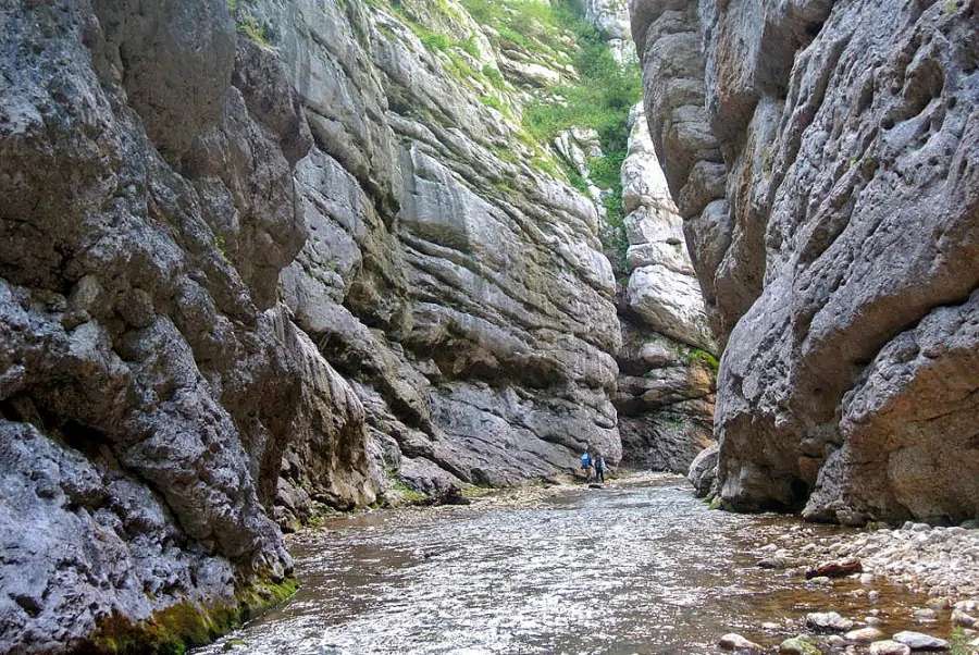 Известный, но трудно проходимый каньон реки Цица (Цеце)