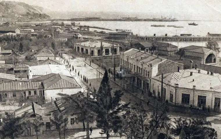 Туапсе. Вид на город с Церковной горки. Открытка 1920 г.